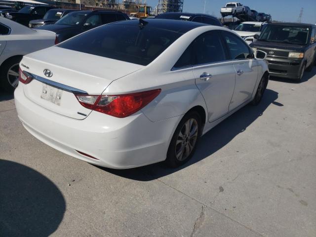 Photo 3 VIN: 5NPEC4AC7CH368292 - HYUNDAI SONATA SE 