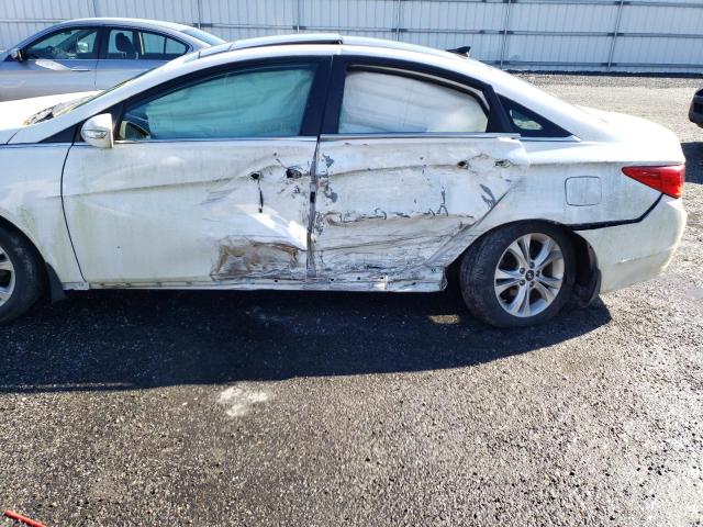 Photo 8 VIN: 5NPEC4AC7CH369684 - HYUNDAI SONATA SE 