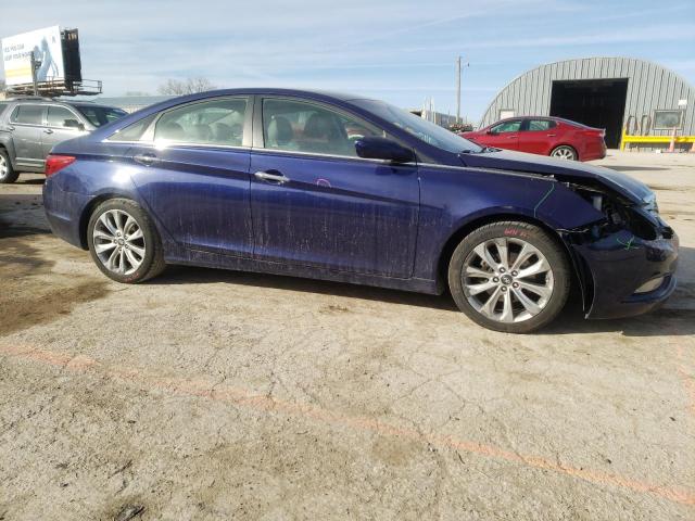 Photo 3 VIN: 5NPEC4AC7CH370723 - HYUNDAI SONATA SE 