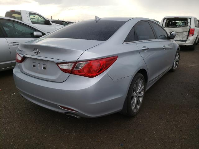 Photo 3 VIN: 5NPEC4AC7CH373606 - HYUNDAI SONATA SE 