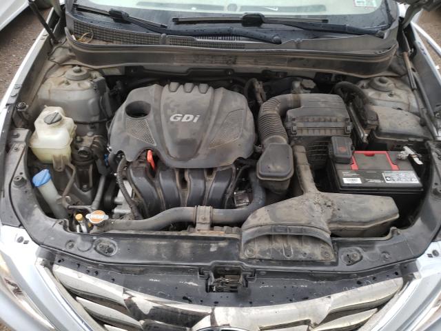 Photo 6 VIN: 5NPEC4AC7CH373606 - HYUNDAI SONATA SE 