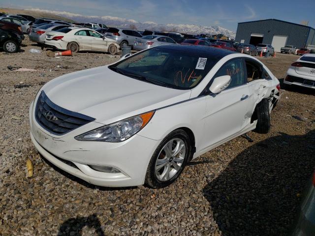 Photo 1 VIN: 5NPEC4AC7CH383777 - HYUNDAI SONATA SE 