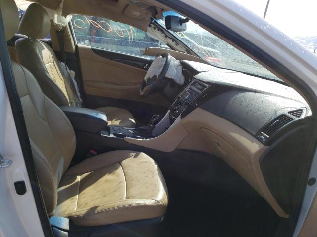 Photo 4 VIN: 5NPEC4AC7CH383777 - HYUNDAI SONATA SE 