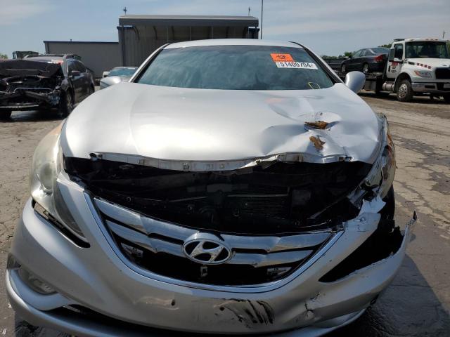 Photo 4 VIN: 5NPEC4AC7CH388252 - HYUNDAI SONATA 