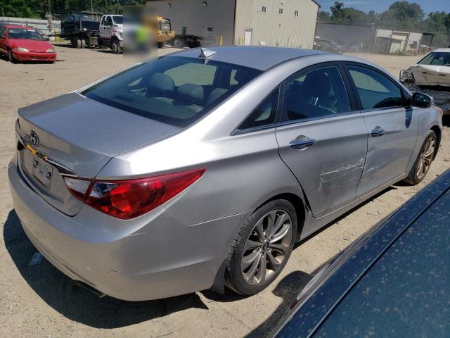 Photo 2 VIN: 5NPEC4AC7CH476234 - HYUNDAI SONATA SE 