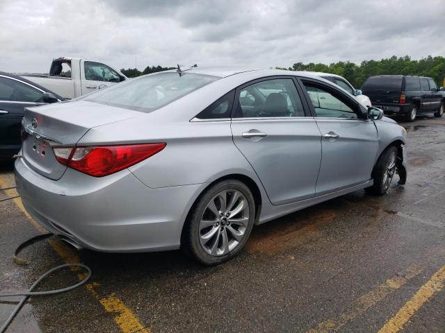 Photo 2 VIN: 5NPEC4AC7CH490585 - HYUNDAI SONATA 