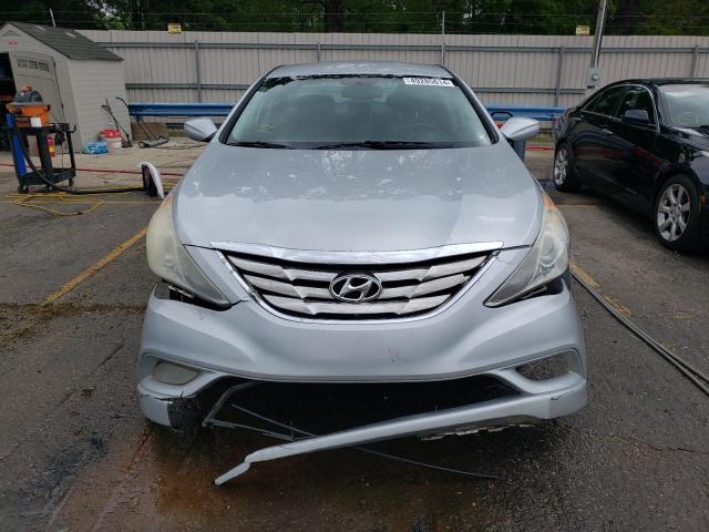 Photo 4 VIN: 5NPEC4AC7CH490585 - HYUNDAI SONATA 