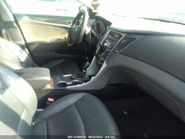 Photo 4 VIN: 5NPEC4AC7DH505359 - HYUNDAI SONATA 