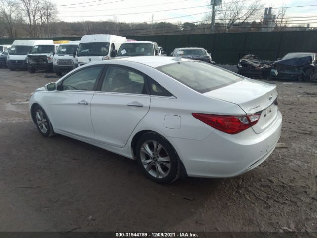 Photo 2 VIN: 5NPEC4AC7DH515616 - HYUNDAI SONATA 