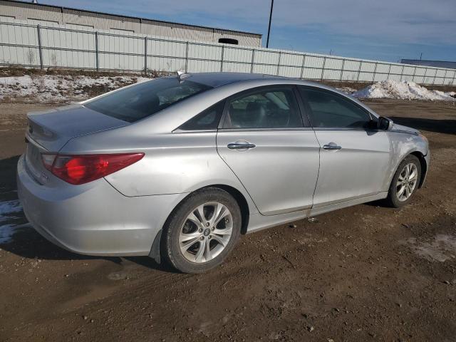 Photo 2 VIN: 5NPEC4AC7DH517849 - HYUNDAI SONATA 