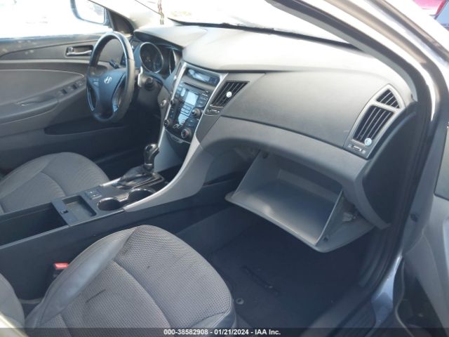 Photo 4 VIN: 5NPEC4AC7DH533596 - HYUNDAI SONATA 