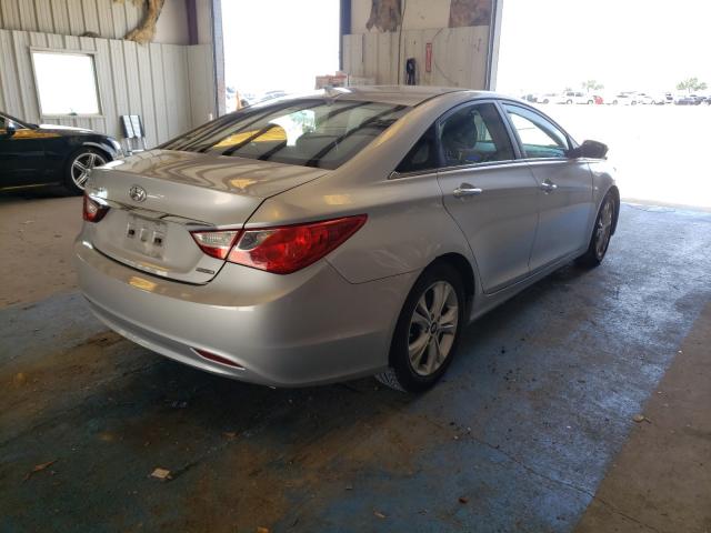 Photo 3 VIN: 5NPEC4AC7DH550480 - HYUNDAI SONATA SE 