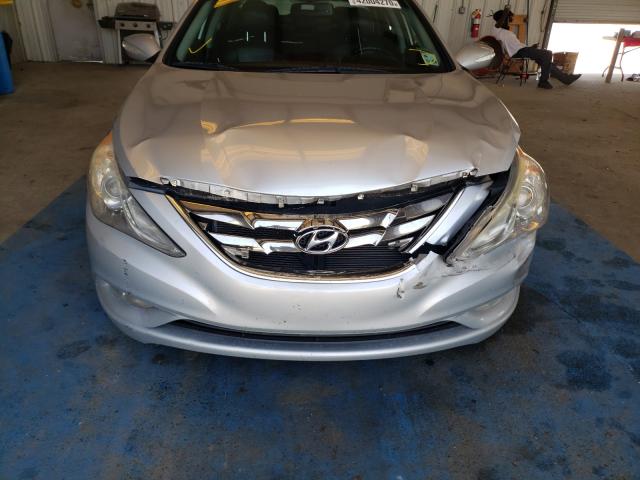 Photo 8 VIN: 5NPEC4AC7DH550480 - HYUNDAI SONATA SE 