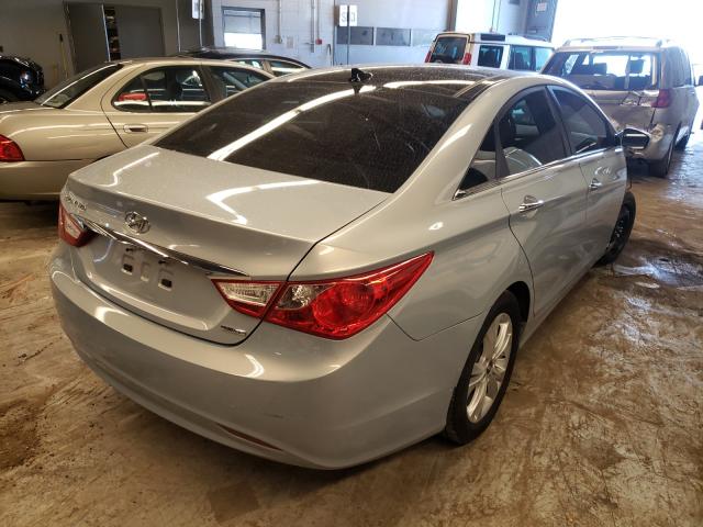 Photo 3 VIN: 5NPEC4AC7DH571846 - HYUNDAI SONATA SE 