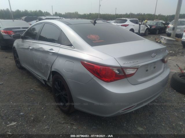 Photo 2 VIN: 5NPEC4AC7DH628448 - HYUNDAI SONATA 