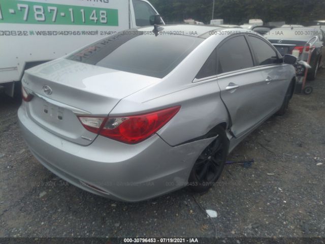 Photo 3 VIN: 5NPEC4AC7DH628448 - HYUNDAI SONATA 