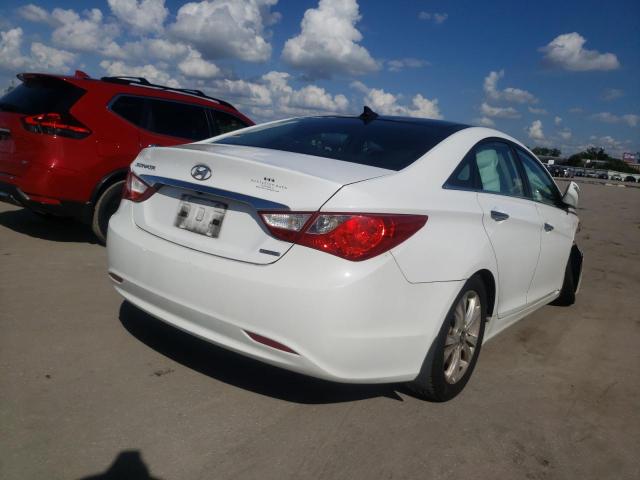 Photo 3 VIN: 5NPEC4AC7DH637201 - HYUNDAI SONATA SE 