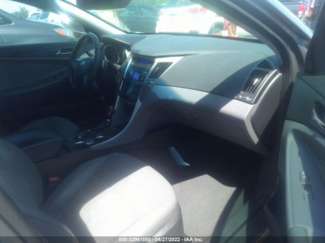 Photo 4 VIN: 5NPEC4AC7DH642592 - HYUNDAI SONATA 