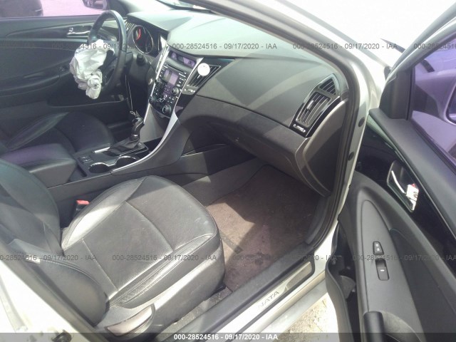 Photo 4 VIN: 5NPEC4AC7DH658677 - HYUNDAI SONATA 