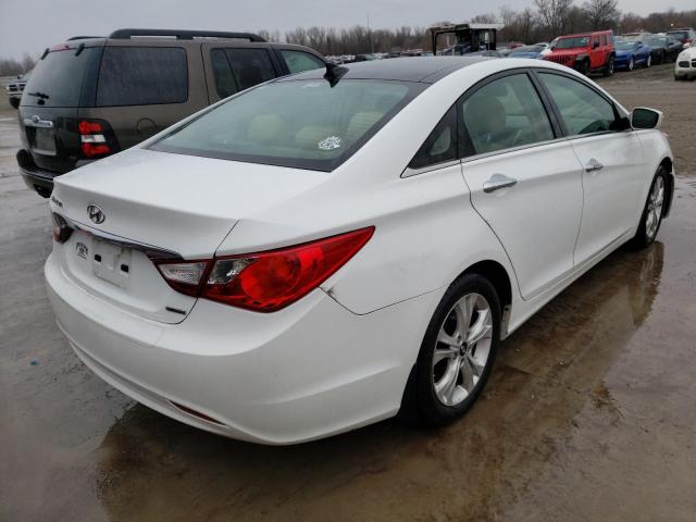 Photo 3 VIN: 5NPEC4AC7DH665161 - HYUNDAI SONATA SE 