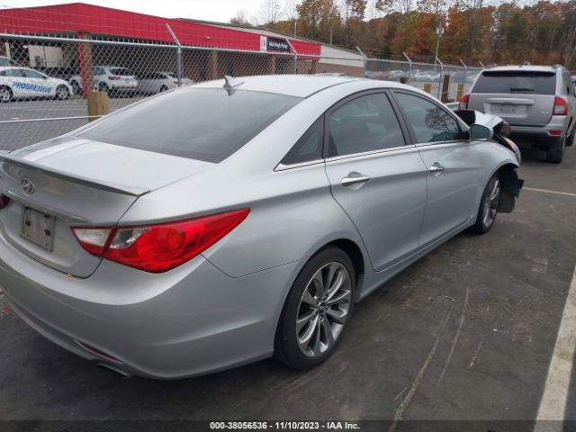 Photo 3 VIN: 5NPEC4AC7DH667959 - HYUNDAI SONATA 