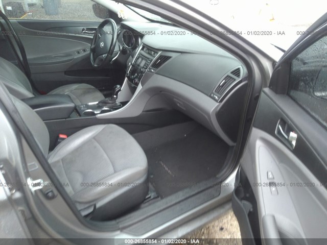 Photo 4 VIN: 5NPEC4AC7DH730963 - HYUNDAI SONATA 