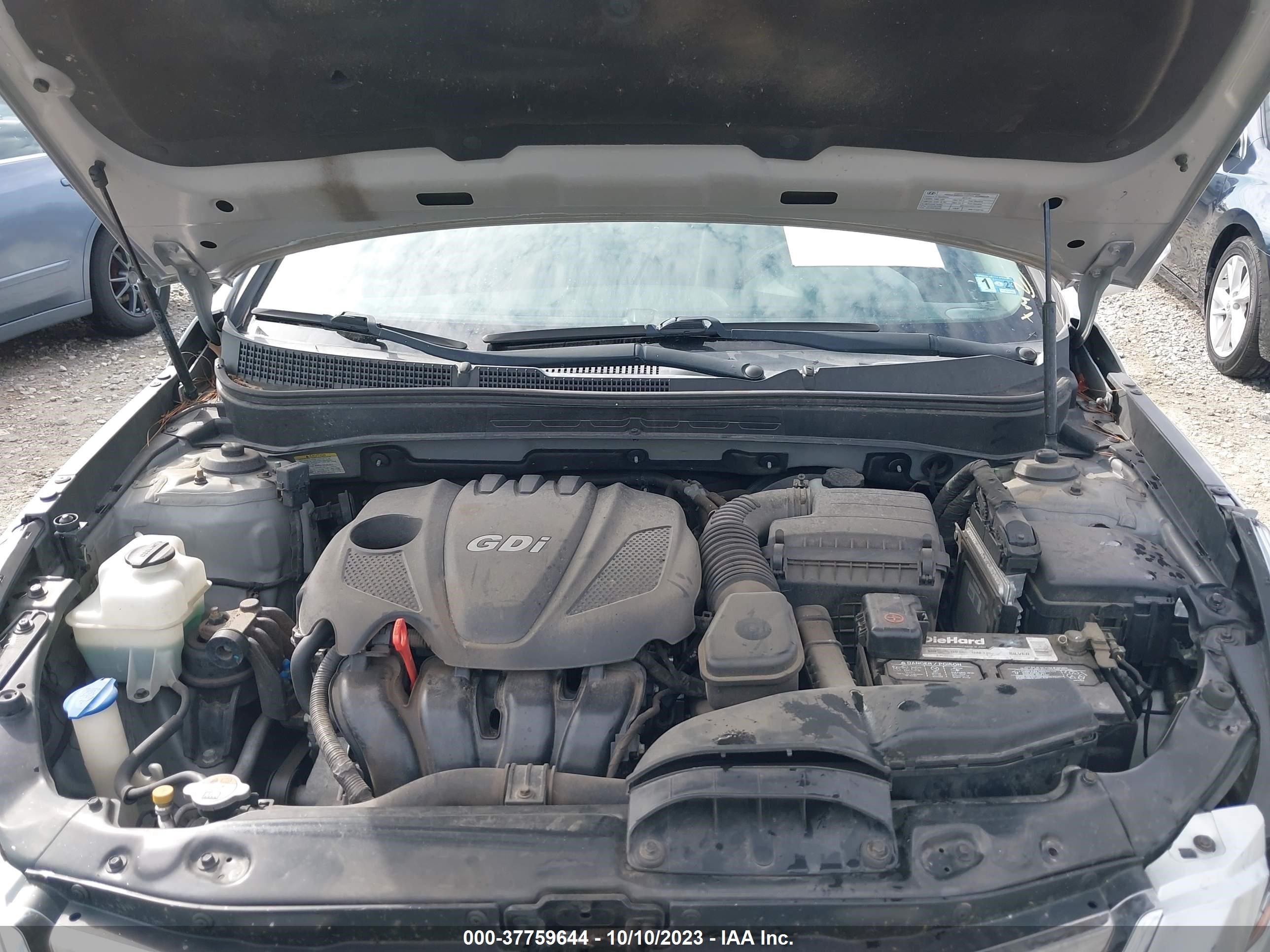 Photo 9 VIN: 5NPEC4AC7DH740294 - HYUNDAI SONATA 