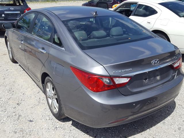 Photo 2 VIN: 5NPEC4AC7DH773828 - HYUNDAI SONATA SE 