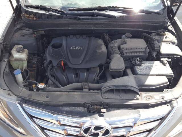 Photo 6 VIN: 5NPEC4AC7DH773828 - HYUNDAI SONATA SE 