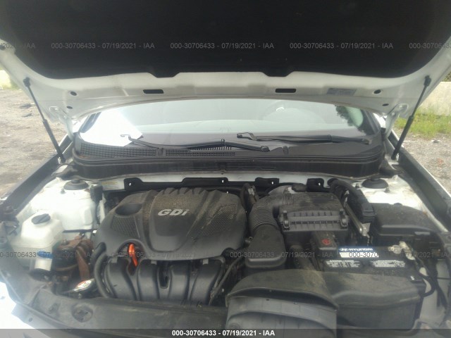 Photo 9 VIN: 5NPEC4AC7DH779564 - HYUNDAI SONATA 