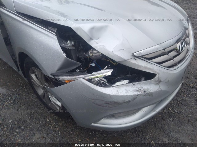 Photo 5 VIN: 5NPEC4AC7DH793335 - HYUNDAI SONATA 