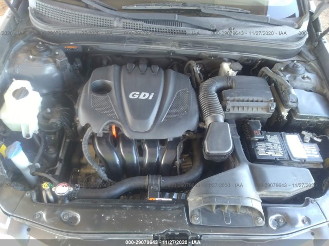 Photo 9 VIN: 5NPEC4AC7EH873235 - HYUNDAI SONATA 