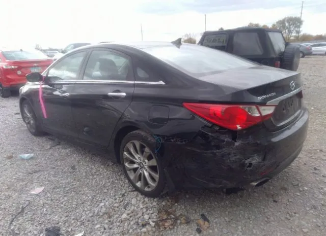 Photo 2 VIN: 5NPEC4AC8BH000265 - HYUNDAI SONATA 