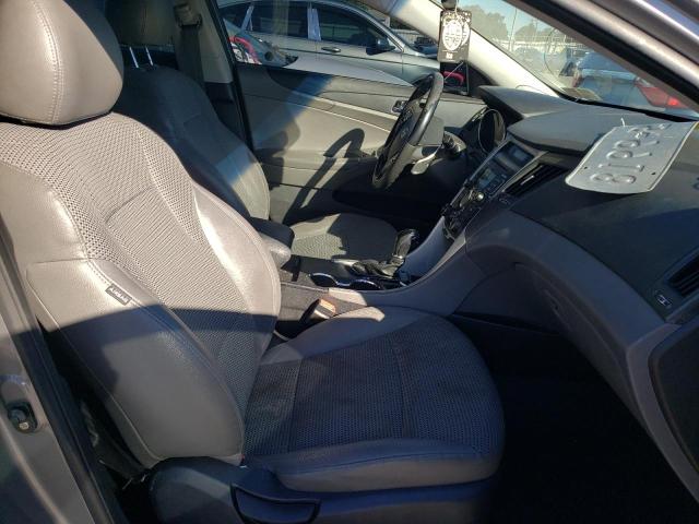 Photo 4 VIN: 5NPEC4AC8BH017857 - HYUNDAI SONATA SE 