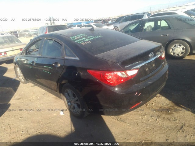 Photo 2 VIN: 5NPEC4AC8BH018233 - HYUNDAI SONATA 