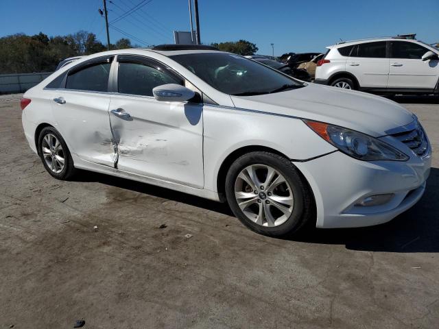 Photo 3 VIN: 5NPEC4AC8BH033878 - HYUNDAI SONATA SE 