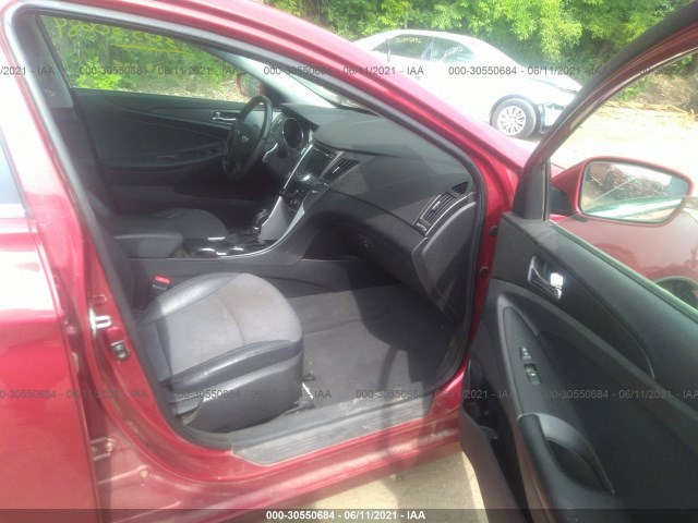 Photo 4 VIN: 5NPEC4AC8BH061146 - HYUNDAI SONATA 