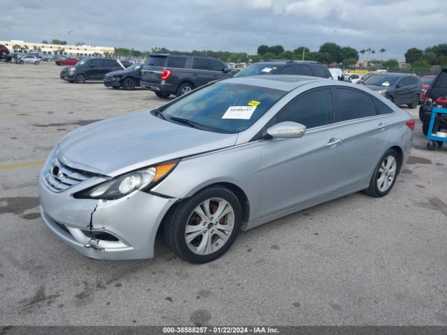 Photo 1 VIN: 5NPEC4AC8BH082563 - HYUNDAI SONATA 