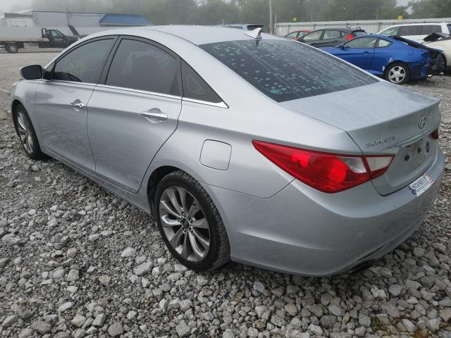 Photo 2 VIN: 5NPEC4AC8BH096933 - HYUNDAI SONATA SE 