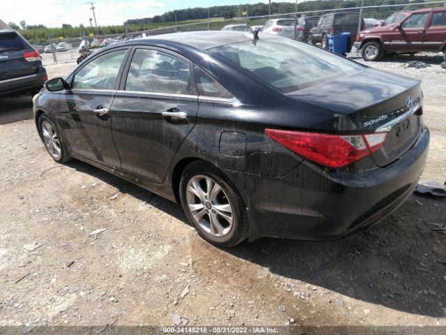 Photo 2 VIN: 5NPEC4AC8BH120714 - HYUNDAI SONATA 