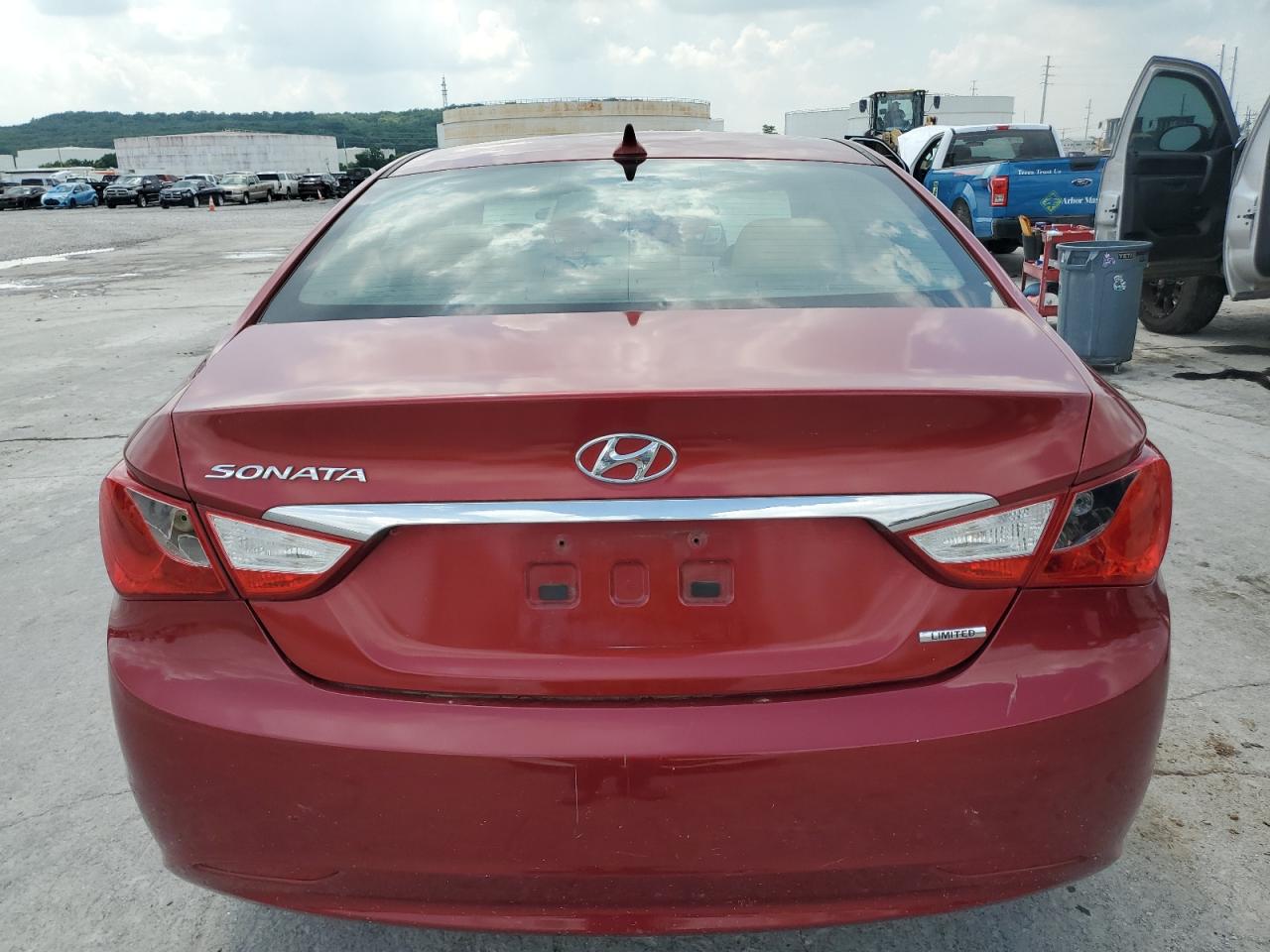 Photo 5 VIN: 5NPEC4AC8BH122298 - HYUNDAI SONATA 