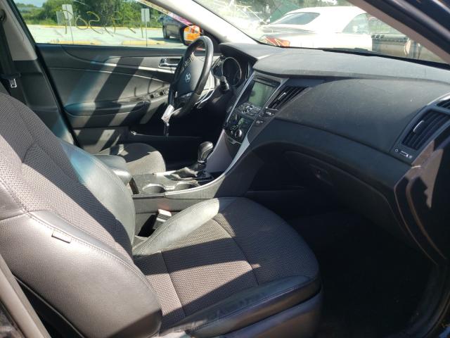 Photo 4 VIN: 5NPEC4AC8BH136606 - HYUNDAI SONATA SE 