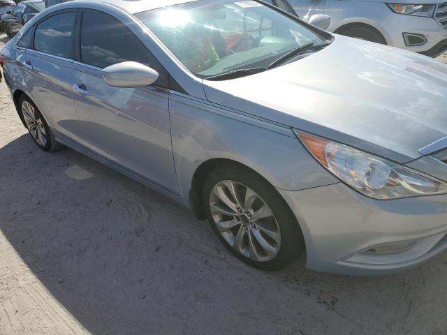 Photo 3 VIN: 5NPEC4AC8BH137397 - HYUNDAI SONATA SE 