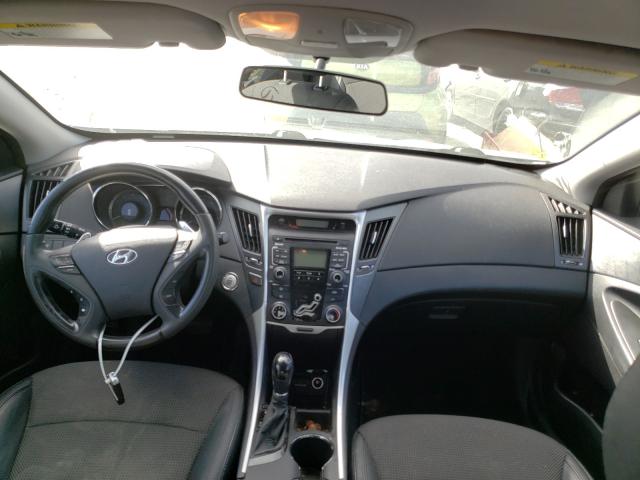 Photo 8 VIN: 5NPEC4AC8BH140008 - HYUNDAI SONATA SE 