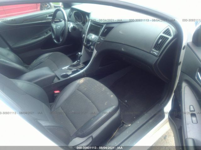 Photo 4 VIN: 5NPEC4AC8BH146178 - HYUNDAI SONATA 