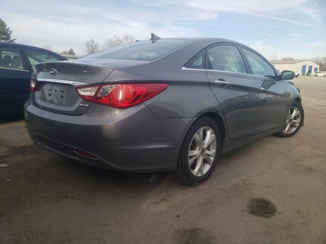 Photo 3 VIN: 5NPEC4AC8BH188706 - HYUNDAI SONATA SE 