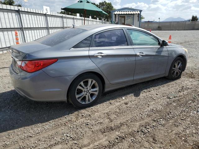 Photo 2 VIN: 5NPEC4AC8BH236737 - HYUNDAI SONATA SE 