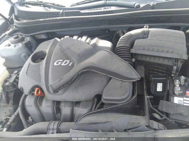 Photo 9 VIN: 5NPEC4AC8BH245518 - HYUNDAI SONATA 