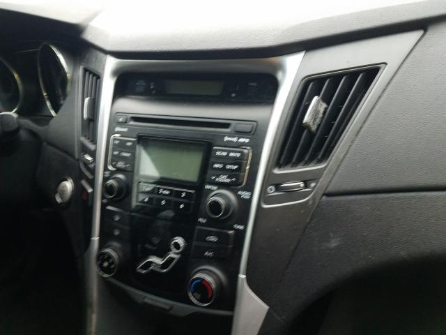 Photo 8 VIN: 5NPEC4AC8BH246863 - HYUNDAI SONATA SE 