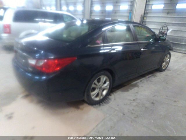 Photo 3 VIN: 5NPEC4AC8BH248158 - HYUNDAI SONATA 